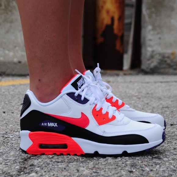 NIKE Air Max 90 Sneakers - Picture 12 of 13